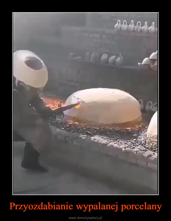 Przyozdabianie wypalanej porcelany –  